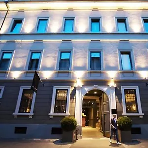 ***** Hotel Fifty House Cellini Italien
