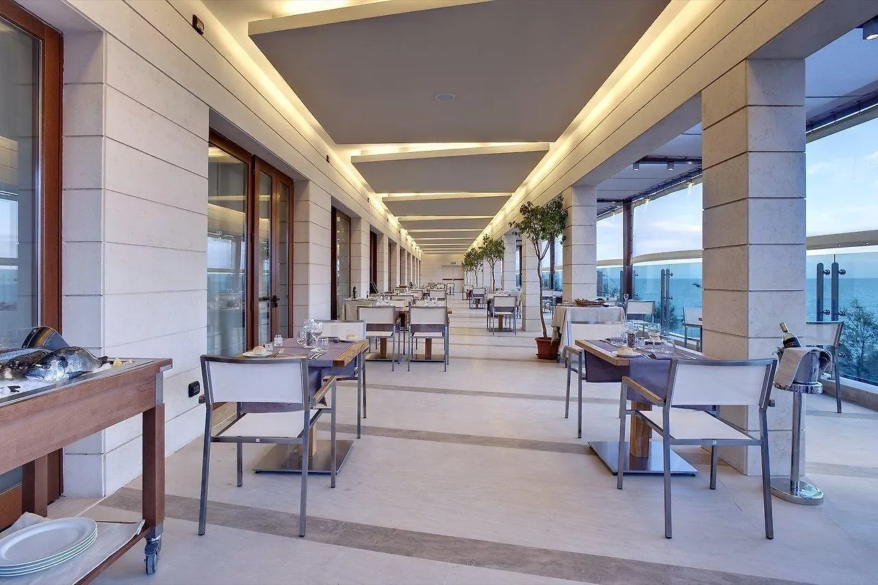 Smy Carlos V Wellness & Spa Alghero 5*,  Italien